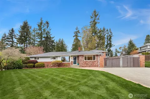 405 240th St SW, Bothell, WA 98021