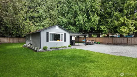 8892 Peavey Rd, Sedro Woolley, WA 98284