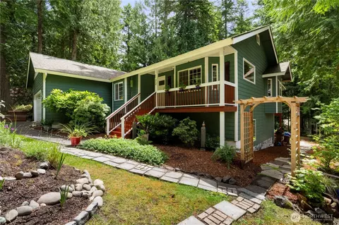 72 Sayward Ln, Port Ludlow, WA 98365
