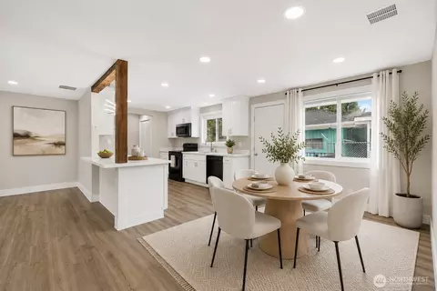 Dining - 11622 4th Ave W, Everett, WA 98204 photo 1 of 3