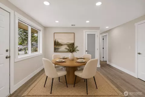 Dining - 11622 4th Ave W, Everett, WA 98204 photo 3 of 3