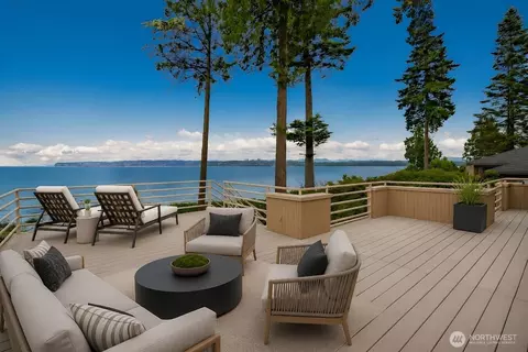 9157 Great Blue Heron Ln, Blaine, WA 98230