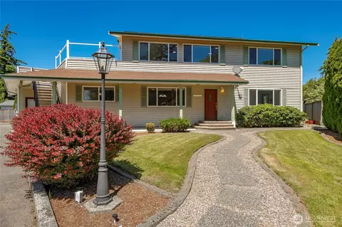 5276 Cherry Tree Ln, Blaine, WA 98230