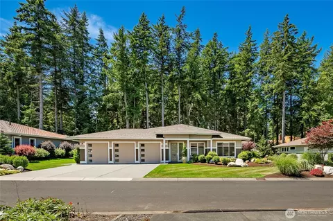 5475 Wood Duck Loop, Blaine, WA 98230