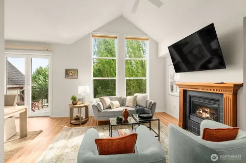 55 Williams Ave S #401, Renton, WA 98057