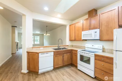 Kitchen - 61 Snapdragon Ln, Sequim, WA 98382 photo 1 of 3