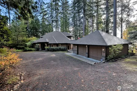 898 SE Dahman Rd, Shelton, WA 98584