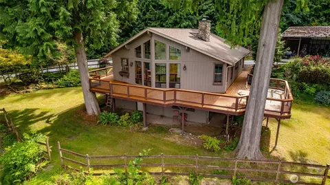 22426 Criddle Ln, Mount Vernon, WA 98274