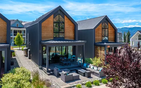 1462 Bighorn Way, Chelan, WA 98816