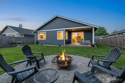 Exterior - 3489 Division St, Enumclaw, WA 98022 photo 7 of 8