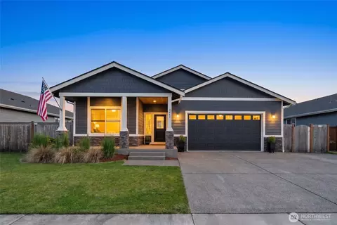 3489 Division St, Enumclaw, WA 98022
