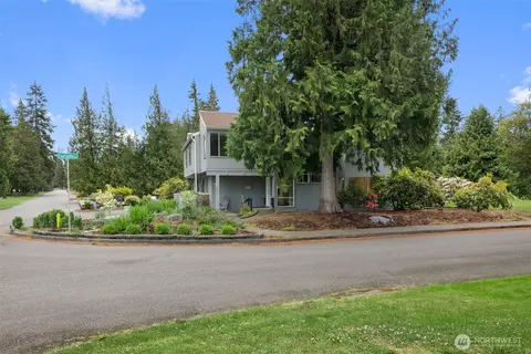 Exterior - 137 Fairway Dr, Sequim, WA 98382 photo 1 of 8