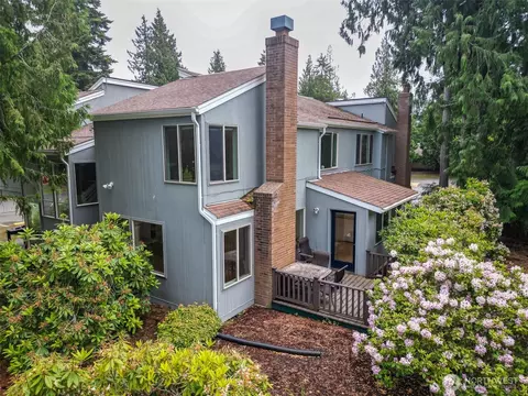 Exterior - 137 Fairway Dr, Sequim, WA 98382 photo 3 of 8