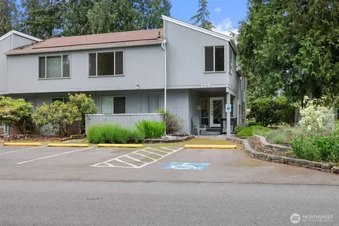 137 Fairway Dr, Sequim, WA 98382