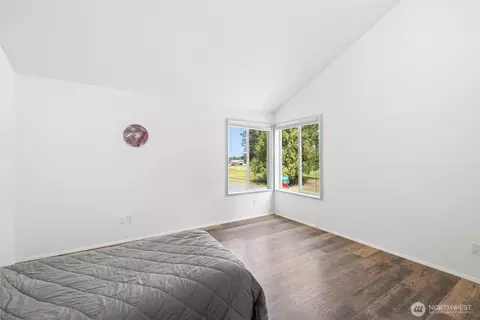 Bedroom - 137 Fairway Dr, Sequim, WA 98382 photo 1 of 2