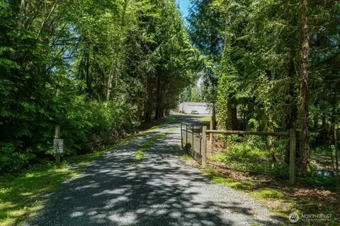 13617 150th St NE, Arlington, WA 98223