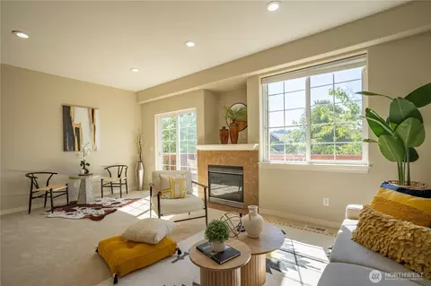 Living - 24112 40th Ave SE, Bothell, WA 98021 photo 1 of 3