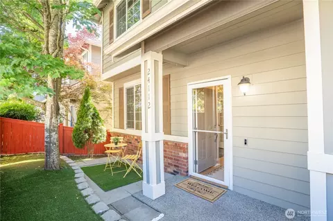 24112 40th Ave SE, Bothell, WA 98021
