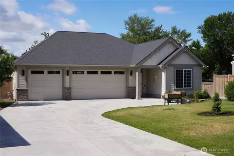 378 Chardonnay Ct, Walla Walla, WA 99362