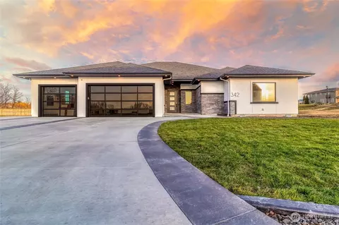 342 Roxy Ln, Walla Walla, WA 99362