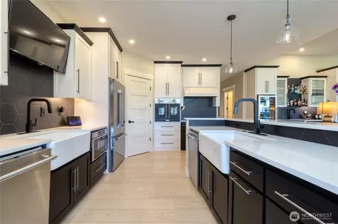 Kitchen - 342 Roxy Ln, Walla Walla, WA 99362 photo 3 of 5