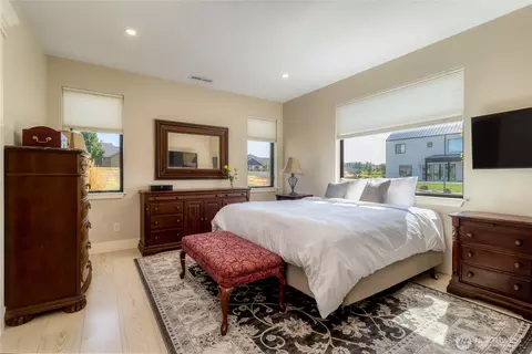 Bedroom - 342 Roxy Ln, Walla Walla, WA 99362 photo 4 of 4