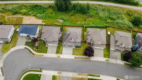 View/Area - 1522 Daffodil Ave NE, Orting, WA 98360 photo 4 of 4