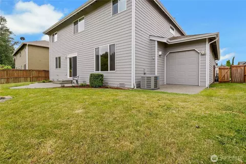 Exterior - 1522 Daffodil Ave NE, Orting, WA 98360 photo 2 of 7