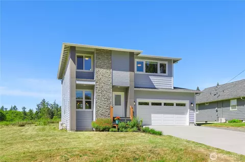 369 Hocker St, Coupeville, WA 98239