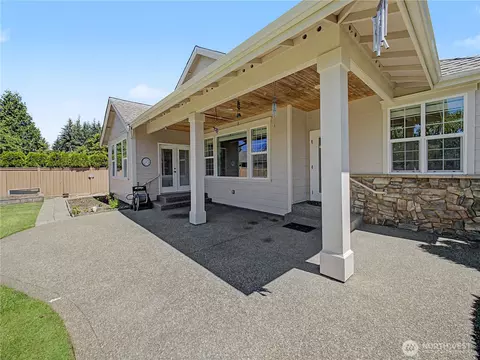 Exterior - 2635 Perry Ct, Enumclaw, WA 98022 photo 2 of 9