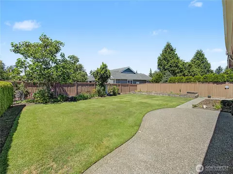 Exterior - 2635 Perry Ct, Enumclaw, WA 98022 photo 3 of 9