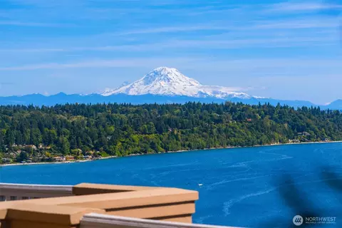 2832 SW 171st St, Burien, WA 98166