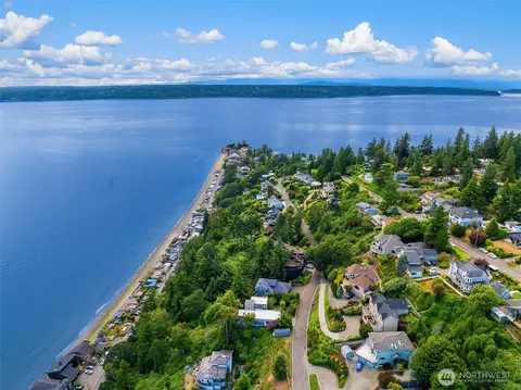 2832 SW 171st St, Burien, WA 98166
