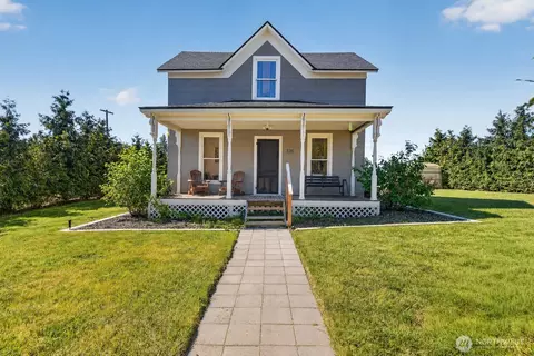 126 W Ash St, Waterville, WA 98858