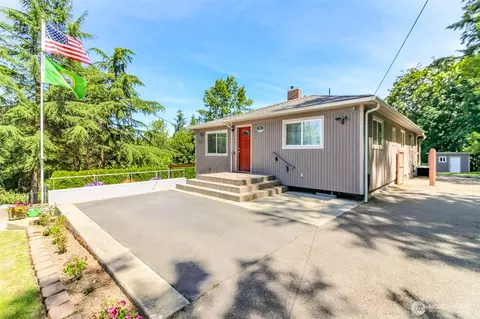 98 31st Ave, Milton, WA 98354