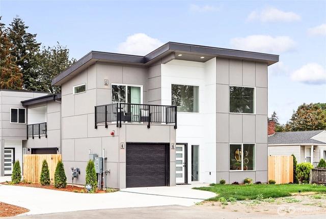 846 SW 136th St #1, Burien, WA 98166