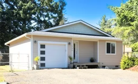 708 Eider Ct SE, Ocean Shores, WA 98569