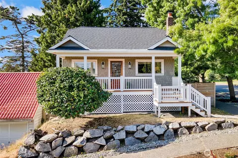 300 NW 47th St, Seattle, WA 98107