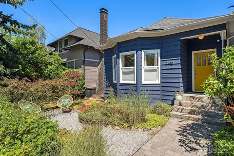 2418 Queen Anne Ave N, Seattle, WA 98109