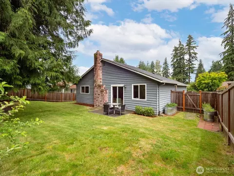 Exterior - 14222 61st Ave SE, Everett, WA 98208 photo 5 of 8
