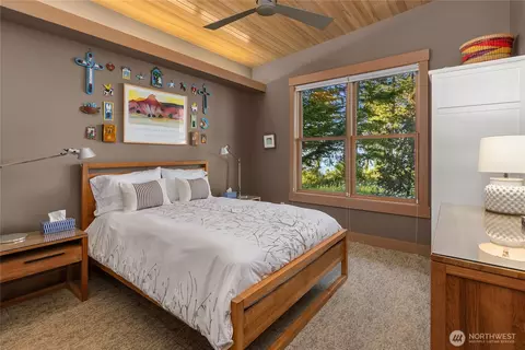 Bedroom - 4065 E Sequim Bay Rd #14, Sequim, WA 98382 photo 4 of 4