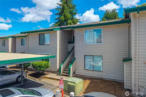 1120 8th St NE # 5, Auburn, WA 98002