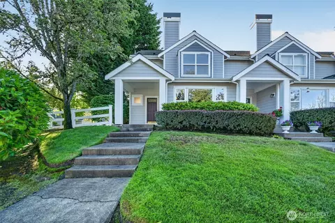 11510 Maple Ct, Mukilteo, WA 98275