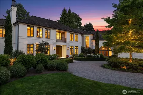 6560 163rd Pl SE, Bellevue, WA 98006