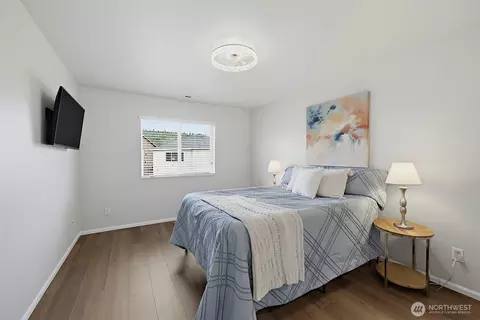 Bedroom - 810 Louise Wise Ave NW, Orting, WA 98360 photo 6 of 7
