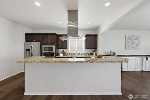 Kitchen - 810 Louise Wise Ave NW, Orting, WA 98360 photo 2 of 6