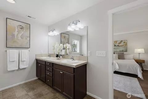 Bath - 810 Louise Wise Ave NW, Orting, WA 98360 photo 3 of 4