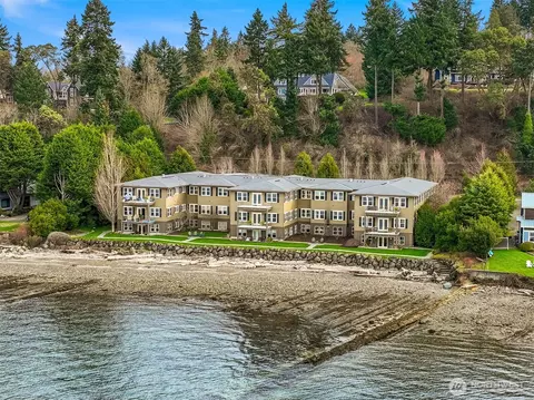 9551 NE South Beach Dr #3G, Bainbridge Island, WA 98110