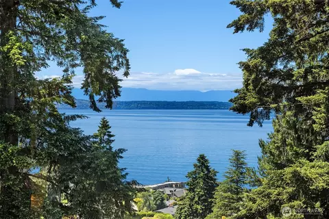 9421 190th Pl SW, Edmonds, WA 98020