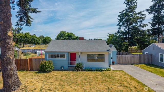 260 SE Glencoe St, Oak Harbor, WA 98277